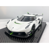 FrontiArt Koenigsegg Jesko Crystal White - Limited 500 pcs